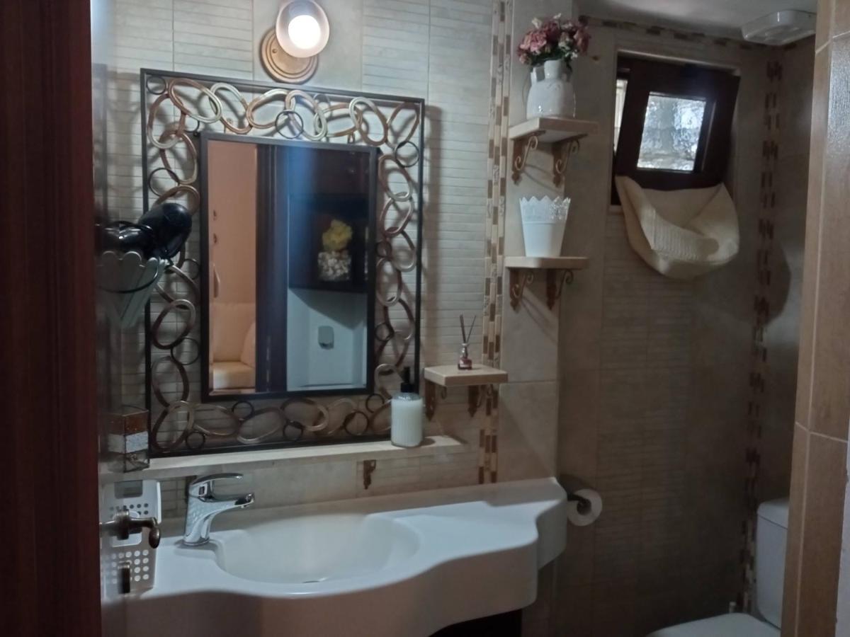 Nikelen Lindian Exclusive Apartments Líndosz Kültér fotó