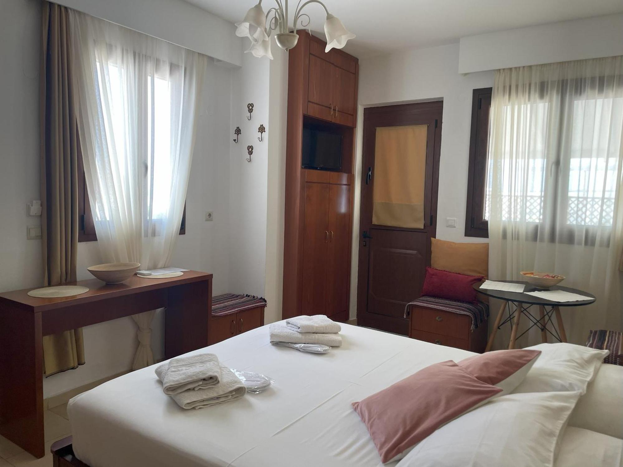 Nikelen Lindian Exclusive Apartments Líndosz Kültér fotó
